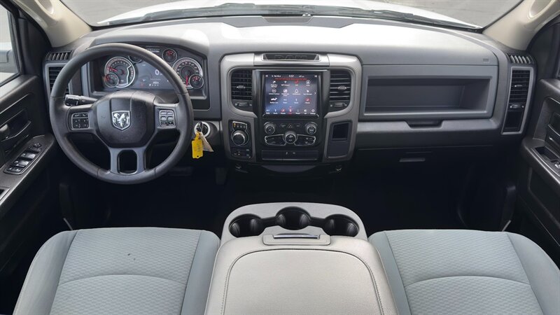 ram ram 1500 classic 2019 1C6RR7KG3KS658099 image ram ram 1500 classic 2019 1C6RR7KG3KS658099 image